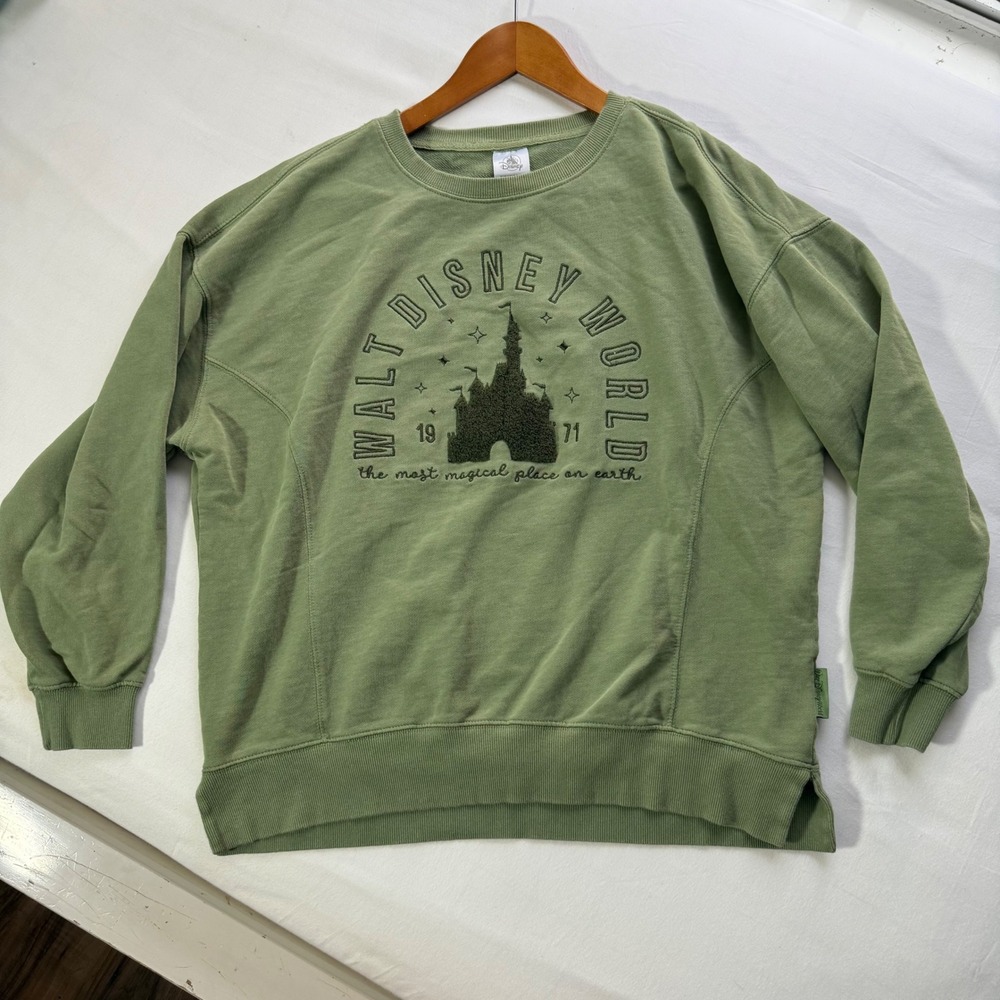 Walt Disney World Sage Green Chenille Castle Sweatshirt Medium 1971 Pullover